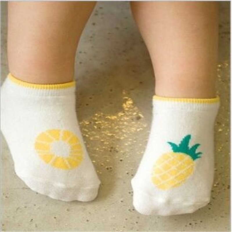 Calcetines de algodón con dibujos animados para niños y niñas, suaves, antideslizantes, con dibujos de sandía, piña, fruta, talla 0 a 4 años,