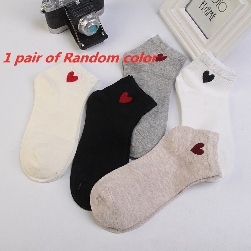 Moda Harajuku kobiety długie skarpetki bawełniane skarpety sportowe japońnarty nowość kocham serce wzór skarpetki Hiphop trwała bawełna fajne skarpetki: losowy kolor
