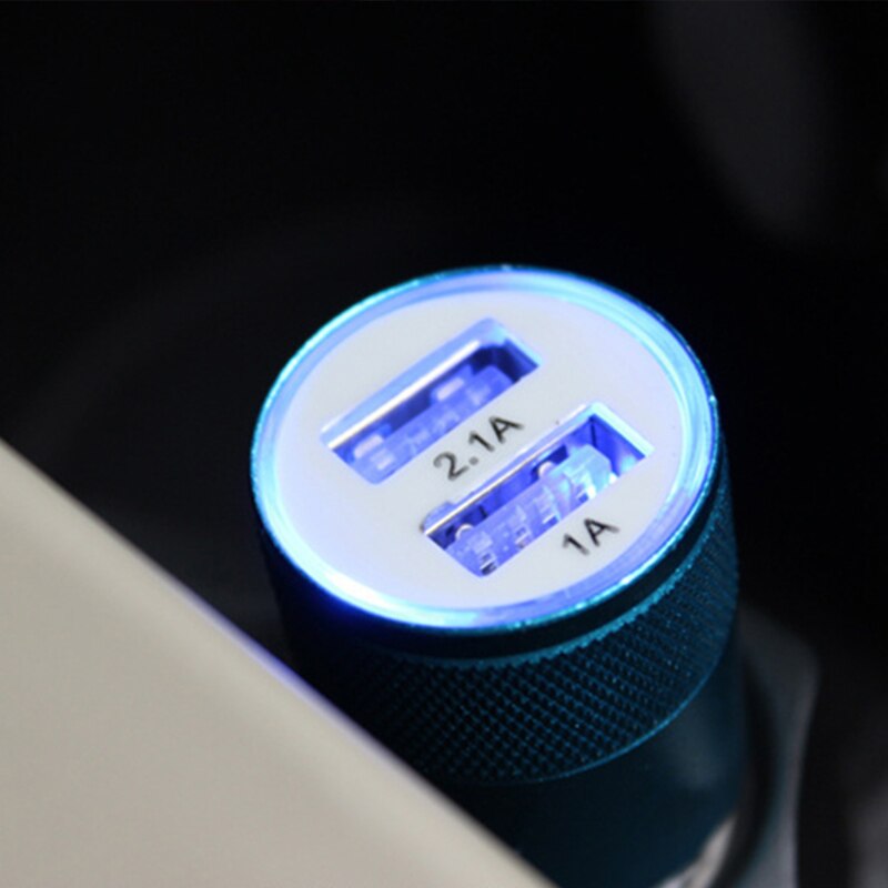 Cargador de coche USB doble, cargador plano de Metal para teléfono móvil, carga Universal de 2,1 V, cargador de coche de cañón de acero pequeño