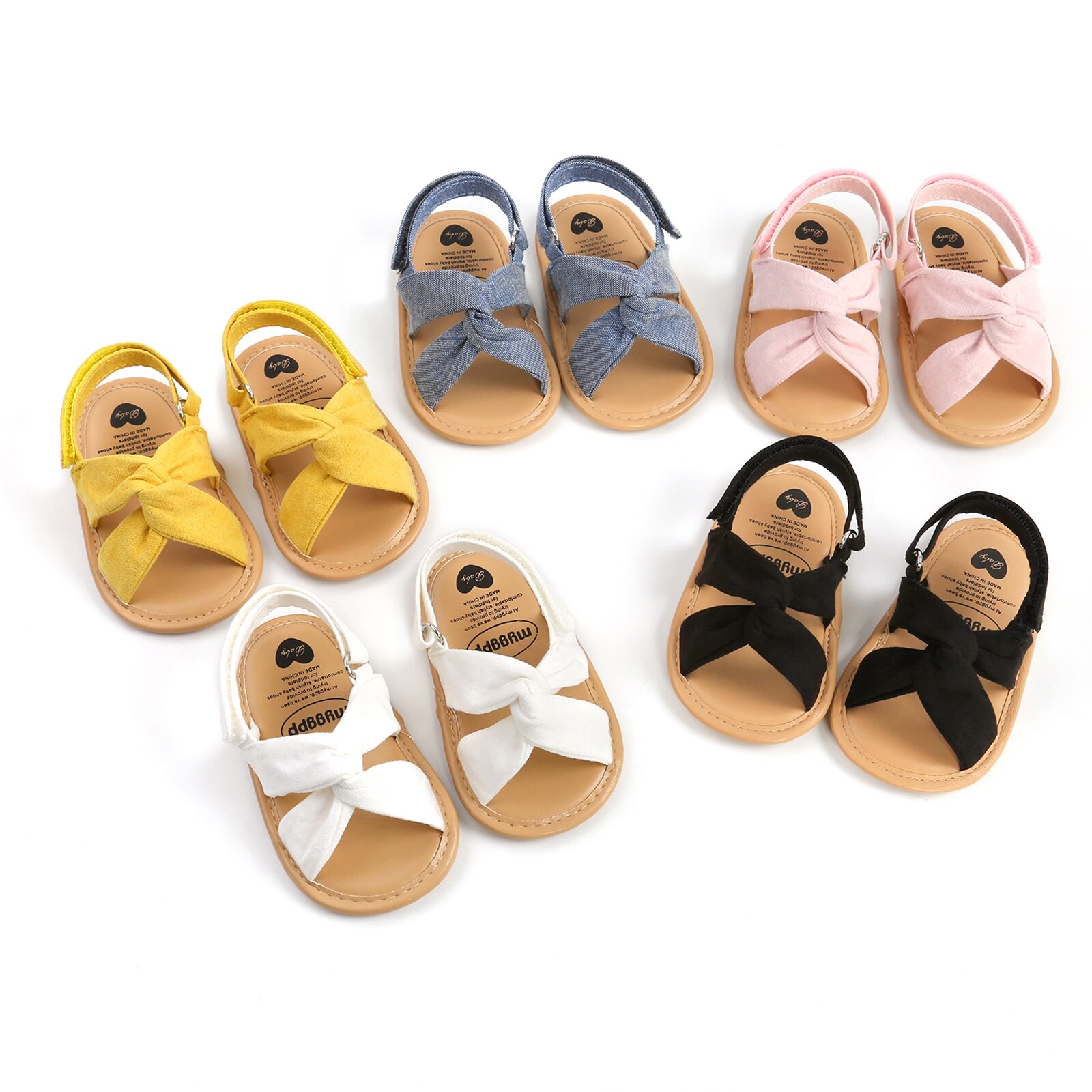 Pudcoco Baby-mädchen-sandalen- und haarband-einstellen: niedliche, rutschfeste Ballerinas und ein haarband mit blume für babys ab 0-18 monaten.