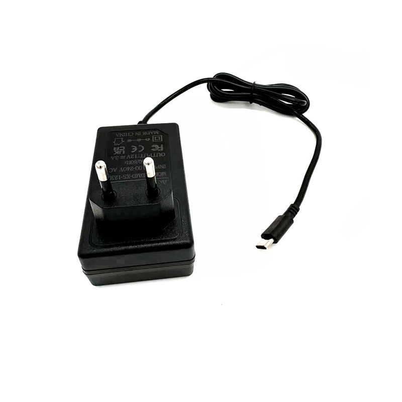 Adaptador de fuente de alimentación Universal, cargador de 24V, 2A, 12V, 3A, 9V, 2A, USB tipo C, DC 5,5mm x 2,1mm/5,5mm x 2,5mm: Verde / EU