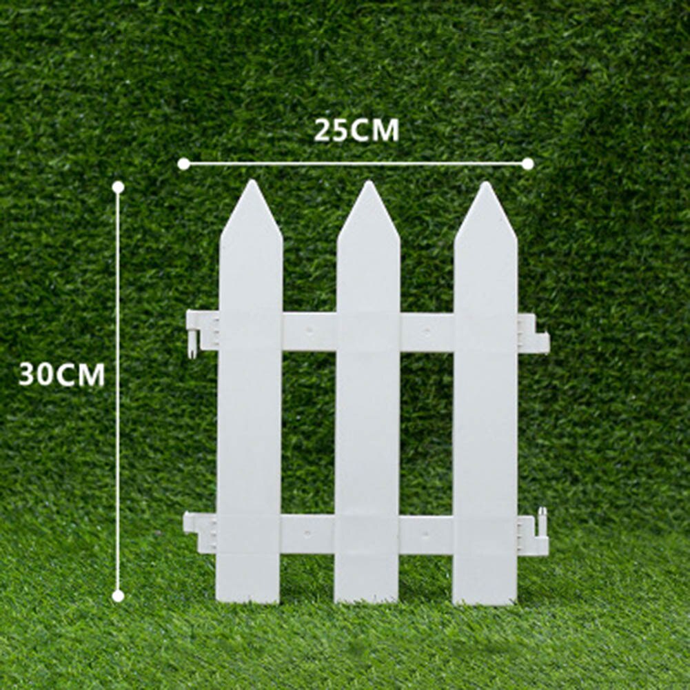 White PVC Plastic Fence European Style For Garden Driveway Gates Christmas Tree YE: 30x25cm