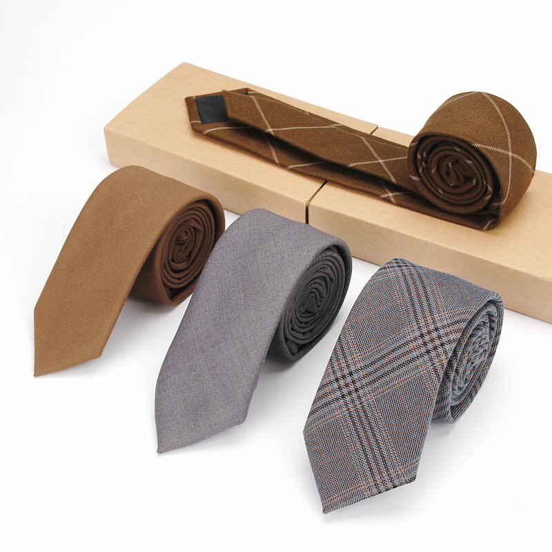 Moda męska diament sprawdź sztuczna tkanina z garnitur w paski chudy krawaty mężczyźni małe krawaty projektant krawat jednolity krawat