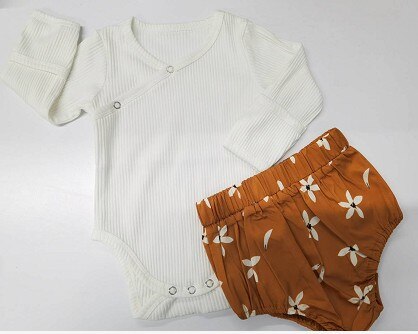 Baby Mädchen Zwei-stück Kleidung Set, Weiß V-ausschnitt Einfarbig Romper + Gelb Floral Gedruckt Muster Shorts: 9m