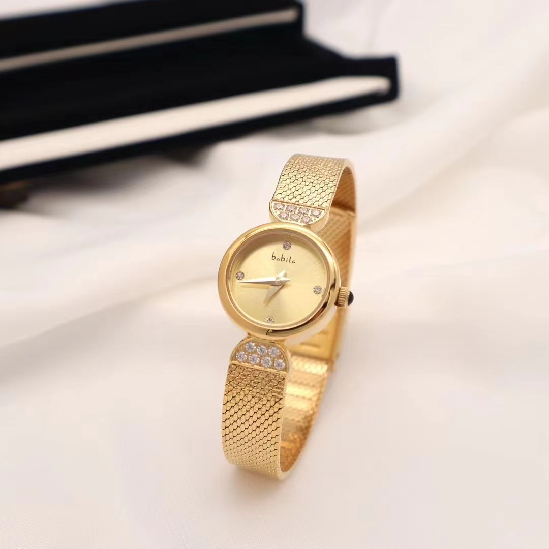 Dame vintage lille guldur med diamantindlagt lille rundt ur, luksuriøst retro high-end armbåndsur: Guld