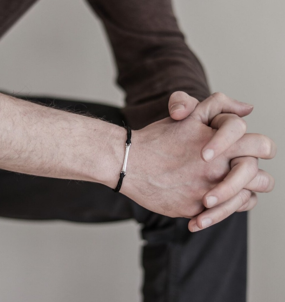 Pulsera Infinity Pulsera celta para hombre - Pulsera con nudo para hombre Joyería para hombre Pulsera OM Pulsera cruzada: Marrón rojizo