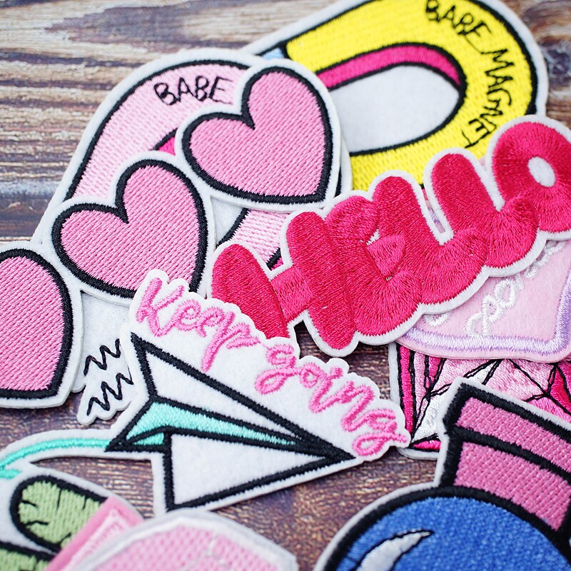 Patchs brodés HELLO HEART Cactus pour T-Shirt, autocollants pour vêtements et Jeans, Badges, BOOM, fille folle