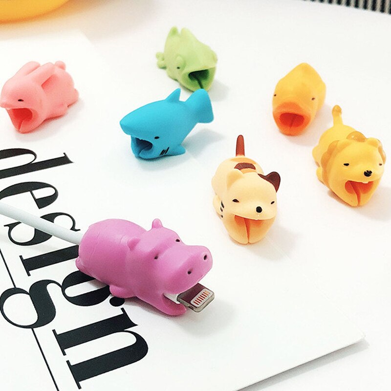1pc Cute Animal Bite USB Cable Protector Desktop Organizer Kawaii Stationery Home Office Supplies Desk Accessories