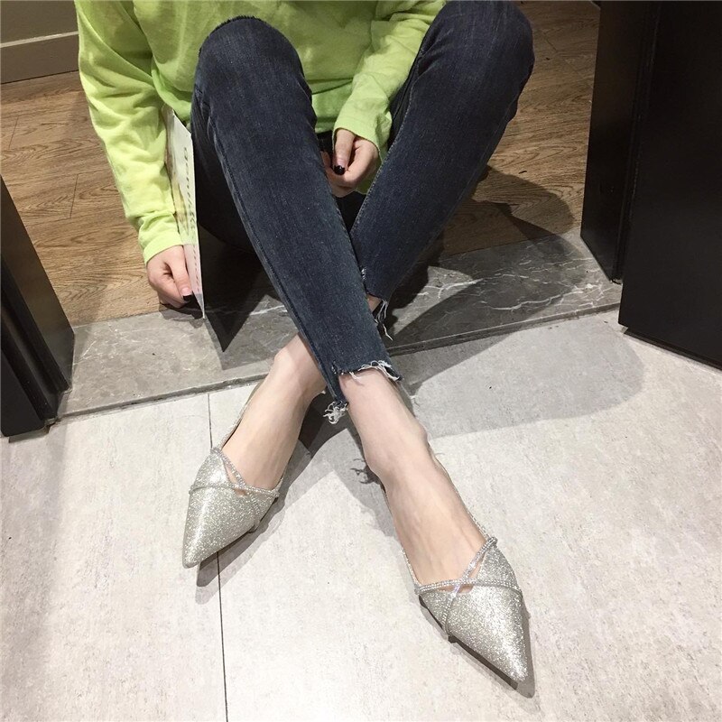 Glitter kristall spetsig tå slip on mockasiner ömma damer lata grunda lägenheter guld&silver fe skor kvinna bling bling loafers