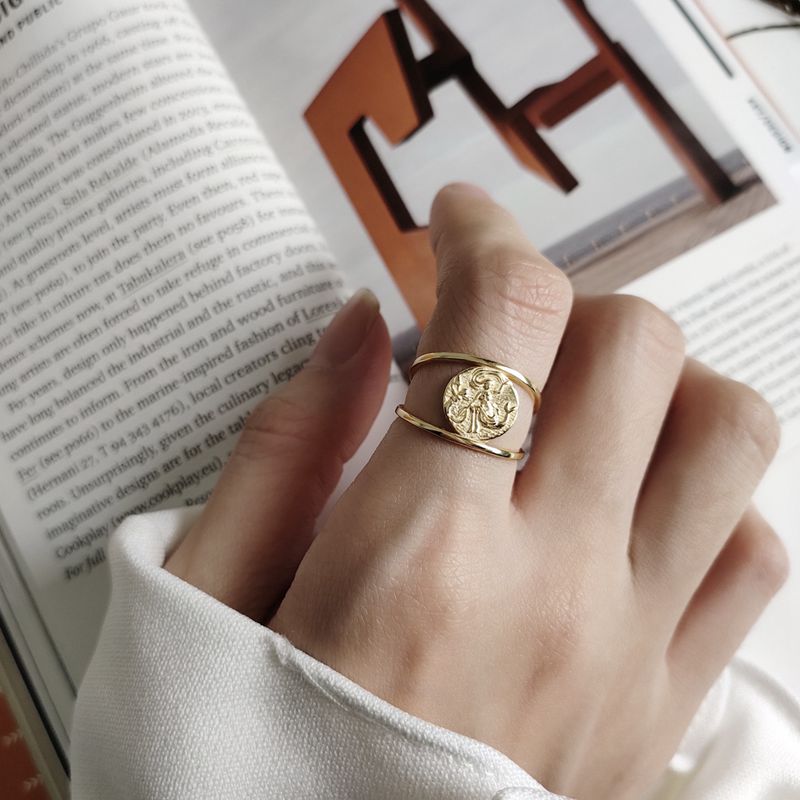 Silvology 925 sterling zilveren zeemeerminringen, ronde gouden ringen met lang haar voor vrouwen, modieuze sieraden en bedels