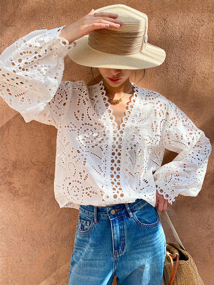 GypsyLady Frankreich Elegante schick Hemd Bluse Blumen- Stickerei Weiß Baumwolle Aushöhlen sexy Langarm Frauen Damen Spitzen