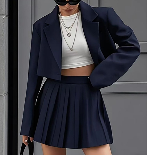 Elegante kurze Blazer-setzt für Damen, bauchfreie Blazer, Jacken und modischer Falten-Minirock, 2-teiliger Anzug für weibliche Outfits, Streetwear: XXL / Tiefe Blau