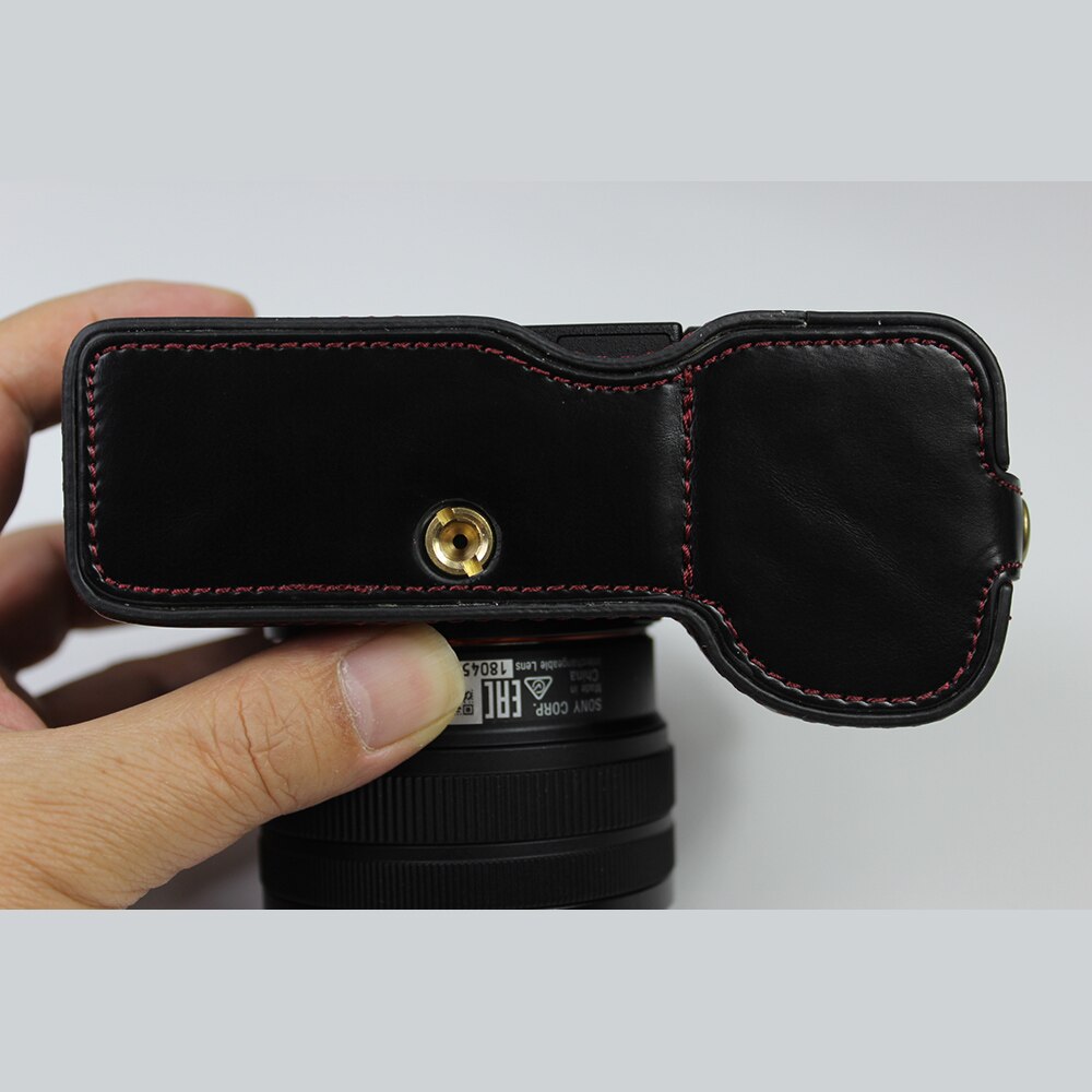 Housse de sac d'appareil photo Portable en cuir pour SONY A7C demi-coque de Base avec ouverture de la batterie