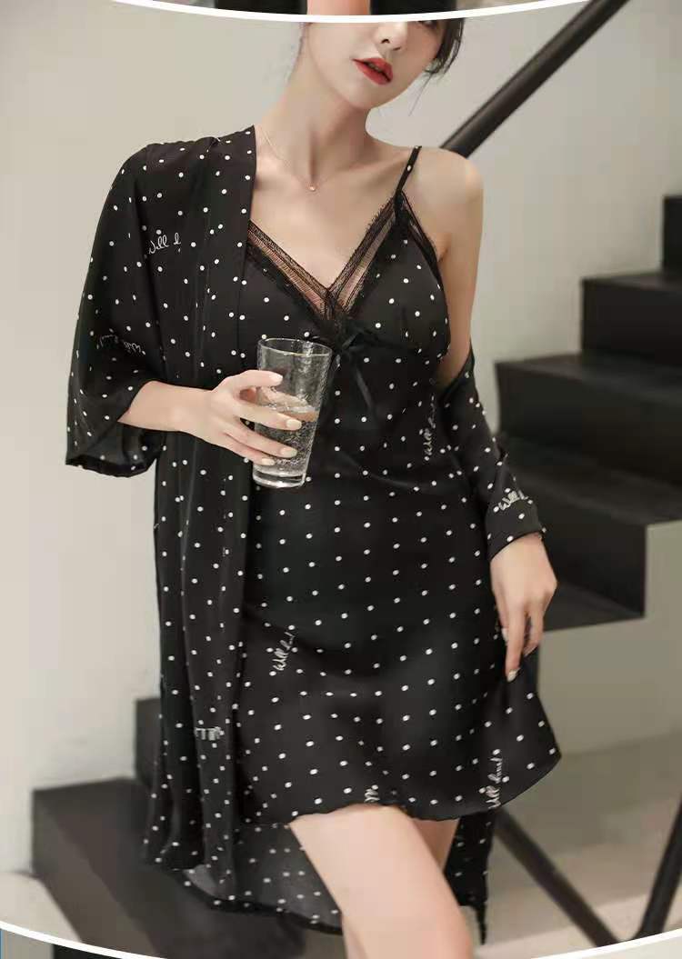 women's spring and summer long-sleeved ice silk nightgown 2 piece set with chest pad and waist imitation silk can be worn o: Black / XXL