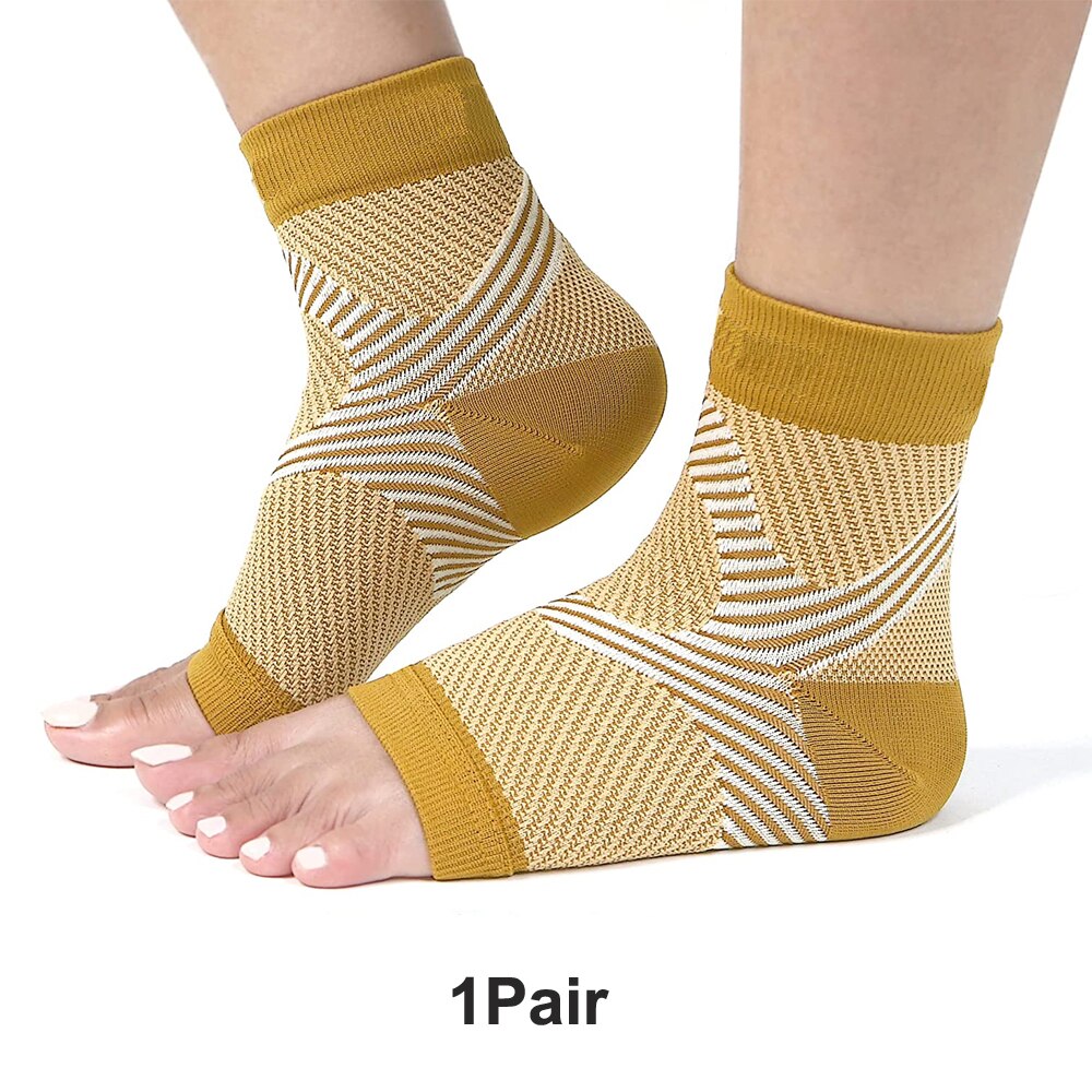 1Pair Plantar Fasciitis Compression Ankle Brace SocksSleeves,Provides Foot &amp; Arch Support. Heel Pain, Achilles Tendonitis Relief: Brown / L XL
