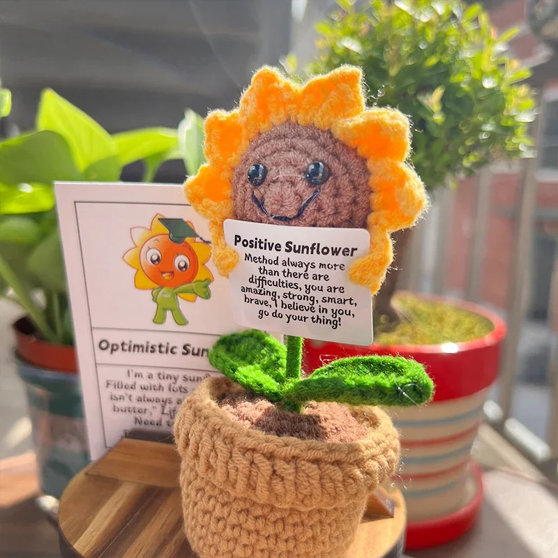 Mini lindas flores de ganchillo, rosas de Cactus hechas a mano, plantas en macetas, ramos hechos a mano, decoraciones de escritorio para el hogar: YELLOW
