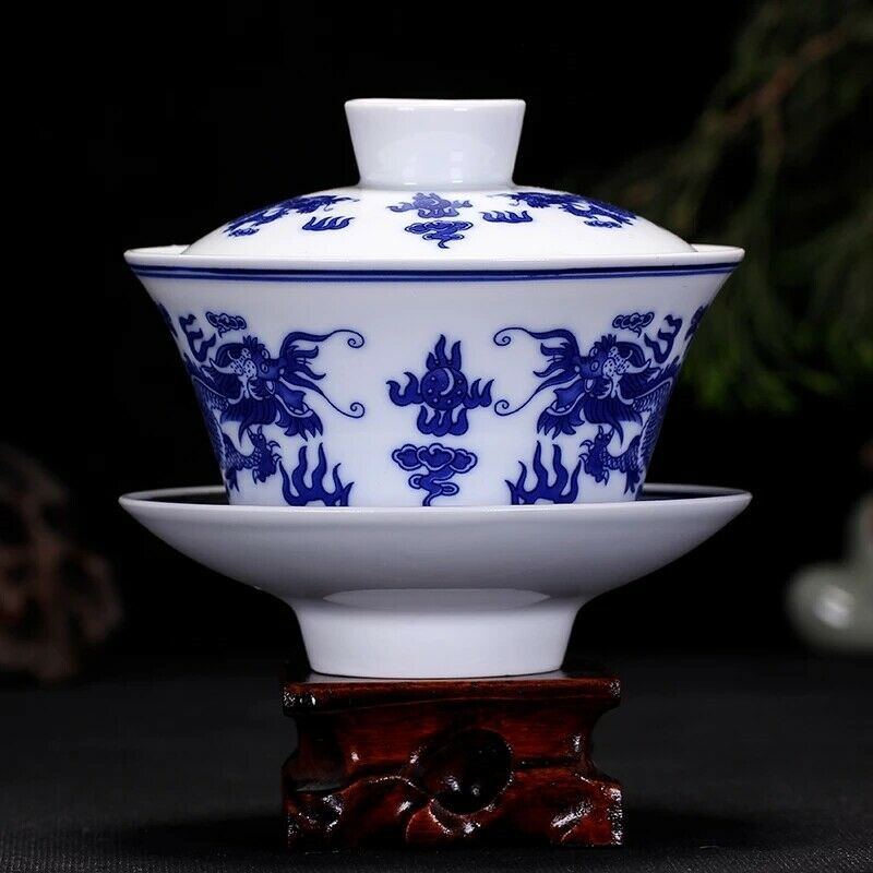 Kung fu te ceremoni 230ml drager gaiwan kinesisk blå og hvid porcelæn te kop og underkop sæt: -en