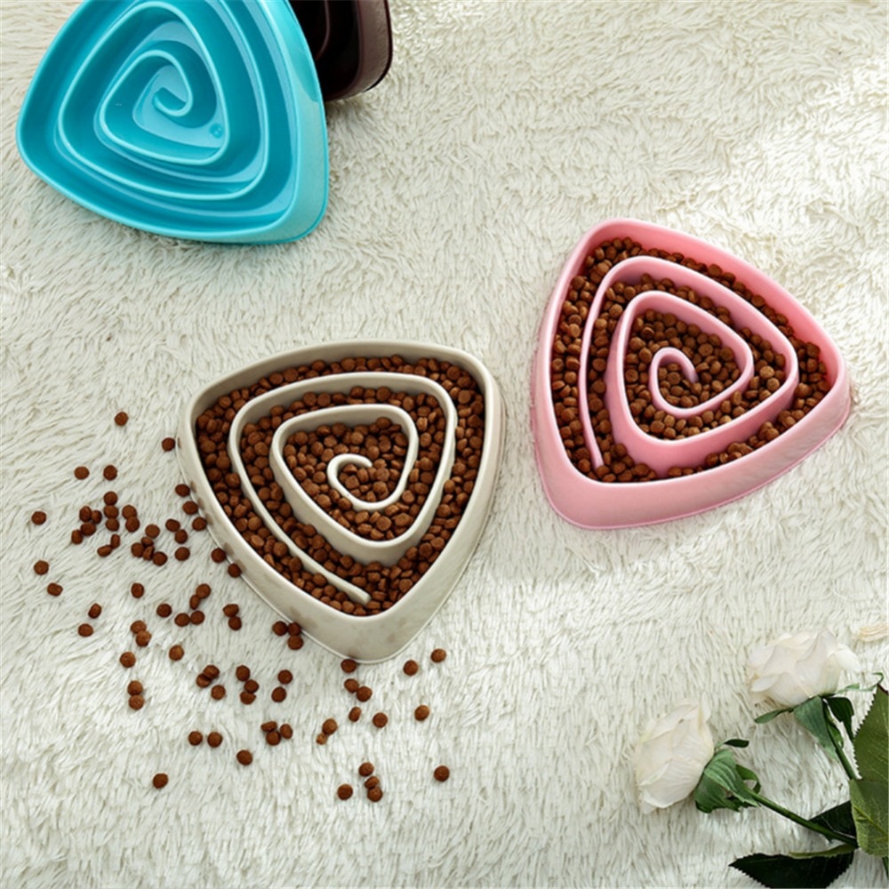 Trekant hund langsom spise træningsskål til hvalp killing plast mad foderskål kæledyr undgå kvælning foder kæledyr hund træningsskåle