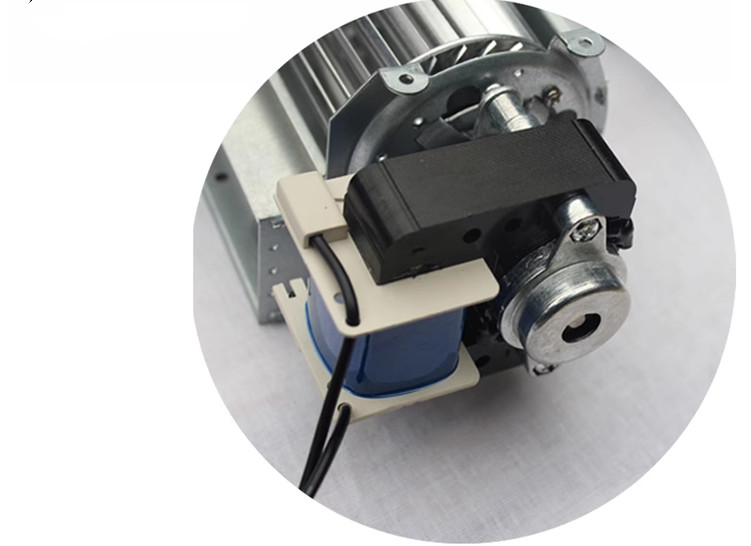 Der AC220V 50HZ-Querstromventilator mit geringem Rauschen und axialem Durchfluss wird für das Kühlzubehör für Aufzugsgehäuse verwendet