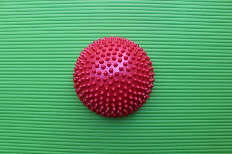 Fod halv cirkel luftpude børn følelsesmæssigt træningsudstyr taktil halv durian bold massage flod krydsende sten: Rød