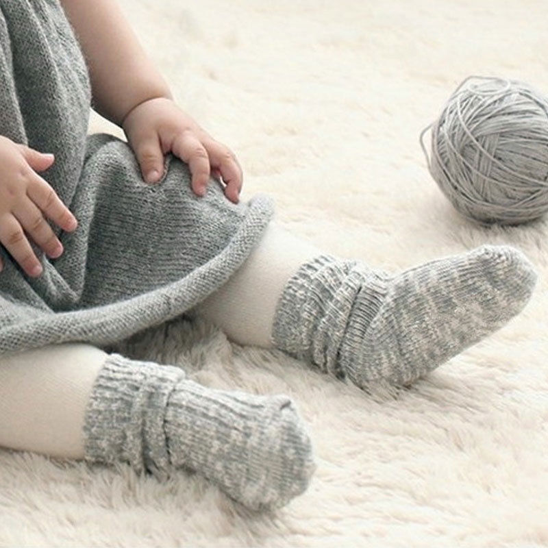 nuevos calcetines para niños de Color caramelo sólido algodón para bebé antideslizante calcetines suaves cálidos para niño niña pequeña 0 -4T: Gris / 0 to 2T