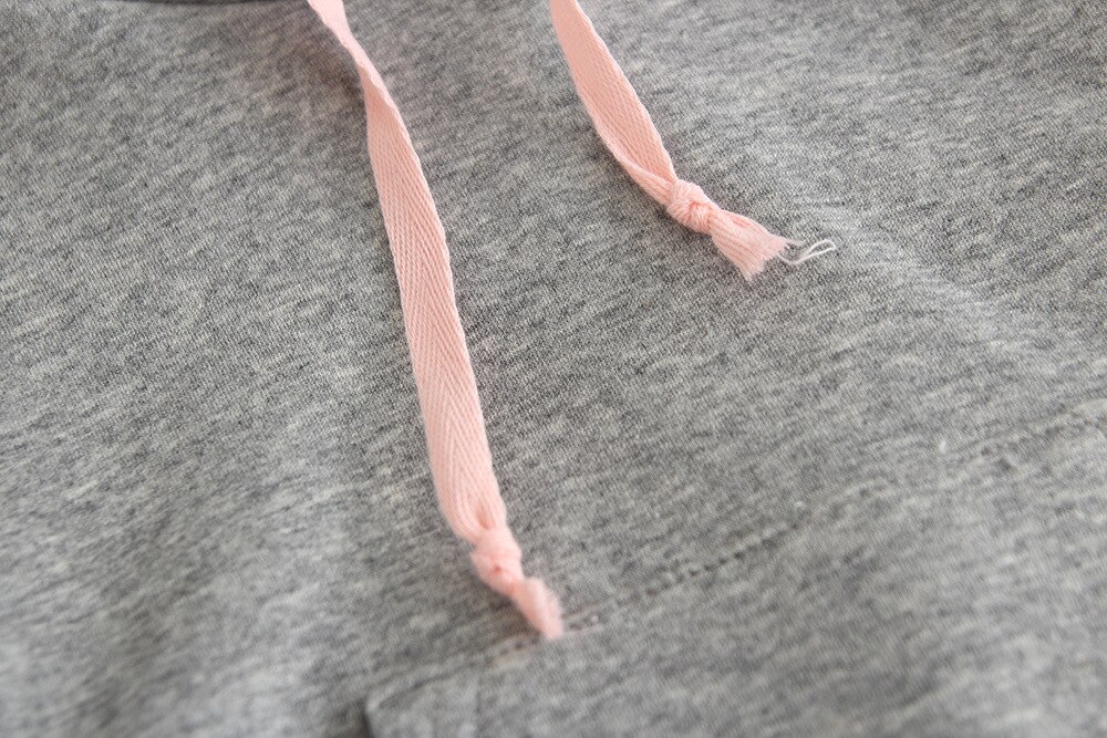 Babyjongen/meisje schattig hart kostuum effen roze grijs bodysuit warme herfst winter katoenen kleding 0 1 2 jaar verjaardag