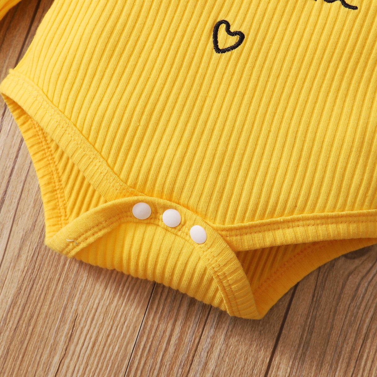 Prowow 0-12m neugeborenen-mädchen-kleidungsset, gestrickter strampler mit buchstabenprint + geblümte Schlauch mit schleife + stirnband, frühlings-babykleidungsoutfits