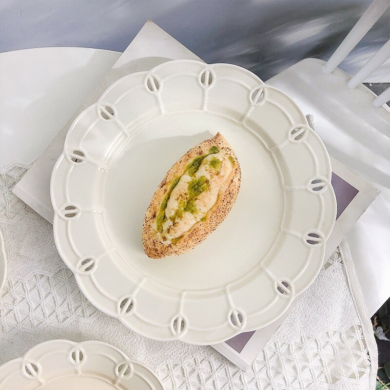 French Style Vintage White Snack Plates Ceramic Embossed Dessert Bread Trays Cake Dishes Bridal Shower Wedding Party Tablewares