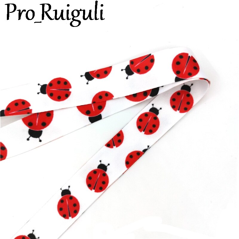 Leppäkerttu kaulanauha kaulanauhat henkilöllisyystodistus korttipidike avaimenperä matkapuhelin hihna nauhat nauhat