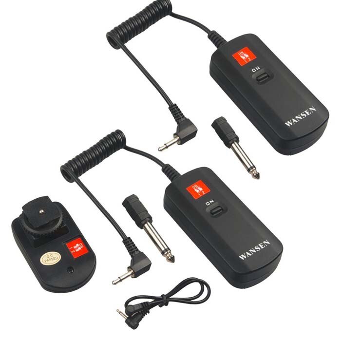 1 Stuk WanSen DC-04 4 Kanalen Draadloze/Radio Flash Trigger Zender Met 2 Ontvangers SET voor Strobe: 2 Receiver