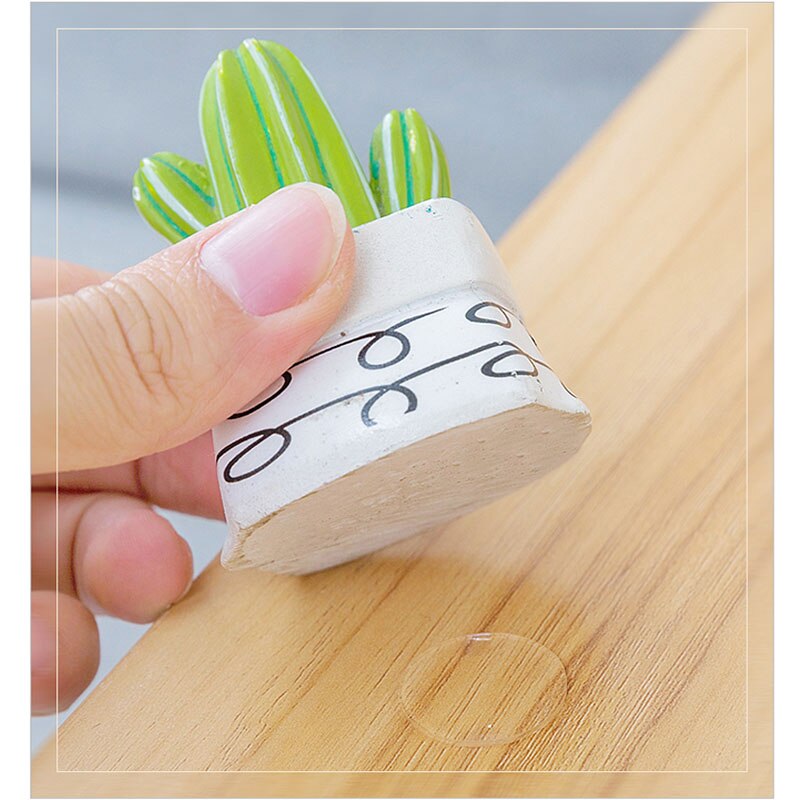 70pcs Round Double Sided Stick Tape Transparent Waterproof Sticker Self Adhesive No Trace Strong Tape for Desk Decorative Past