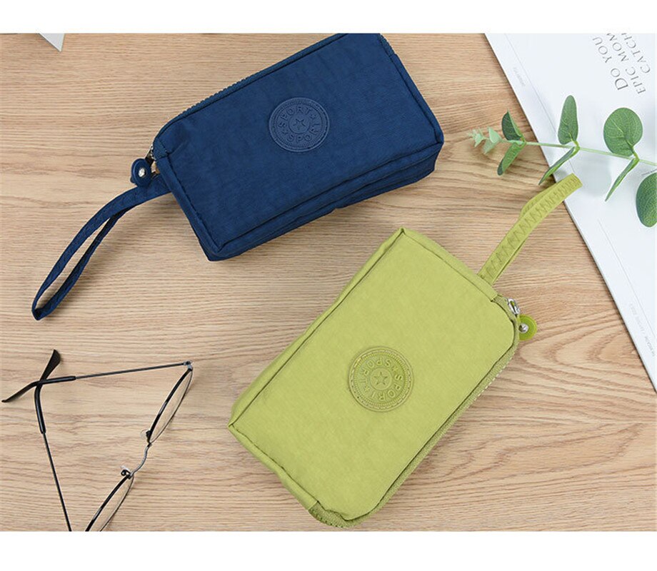 Womens Organizer Wallet Three-Layer Zipper Purse Coin Purse Casual Solid Simple Lady Wrist Strap Card Wallet