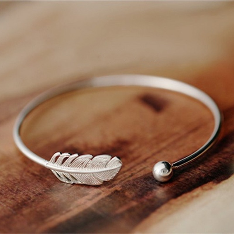 Mode 925 Sterling Zilveren Sieraden Hoogwaardige Vrouwelijke Eenvoudige Veer Kleine Bal Open Armbanden en Armbanden