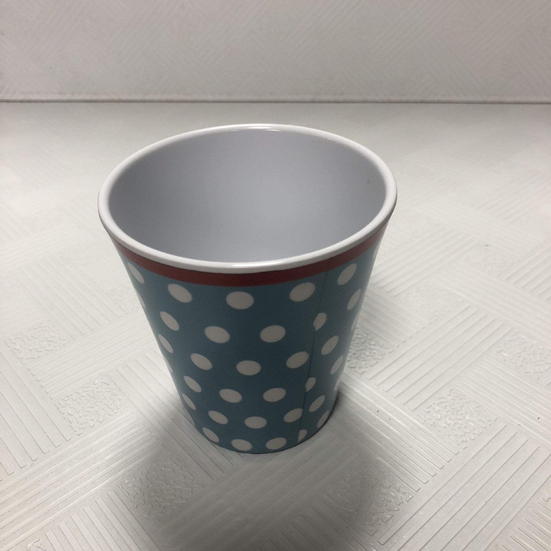 9 Inch Diner Platen Serving Cake Tray Imitatie Porselein Plaat Diner Fruitschaal Steak Gerechten Imiteren Keramiek Servies: 3-Blue Dot