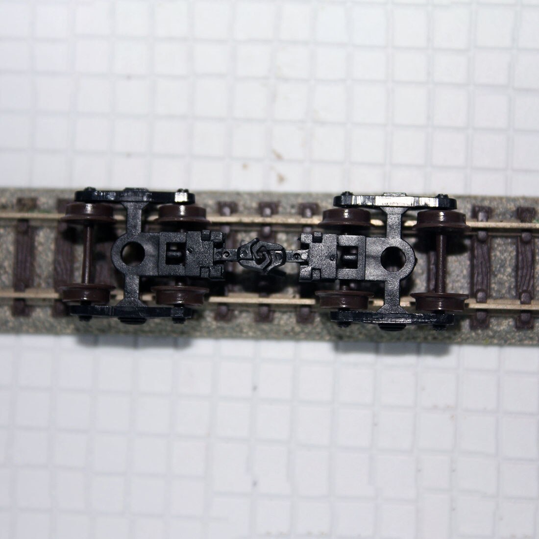 N Scale Sand Model Train Scenery Sheets – 5 Pack Seamless 8.5x11 Tan Paper (1:148/1:160)