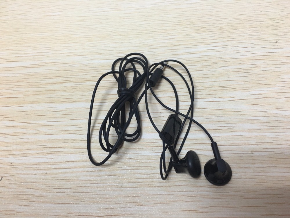 Original Earphones For Nokia Lumia WH-108 3.5mm Stereo Headset Wired Earphones Mic 220 530 525 620 625 720 800 810 820 920 Phone