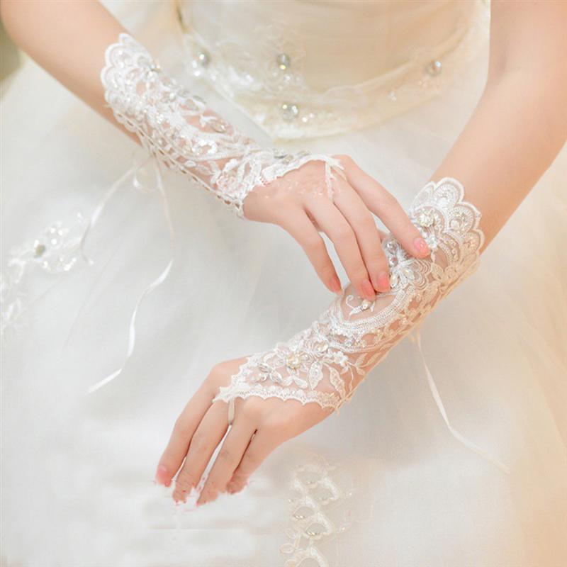 Witte Korte Bruiloft Handschoenen Vrouwen Vingerloze Bruids Handschoenen Elegante Strass Witte Kanten Handschoenen Voor Bridal Bruiloft Accessoires