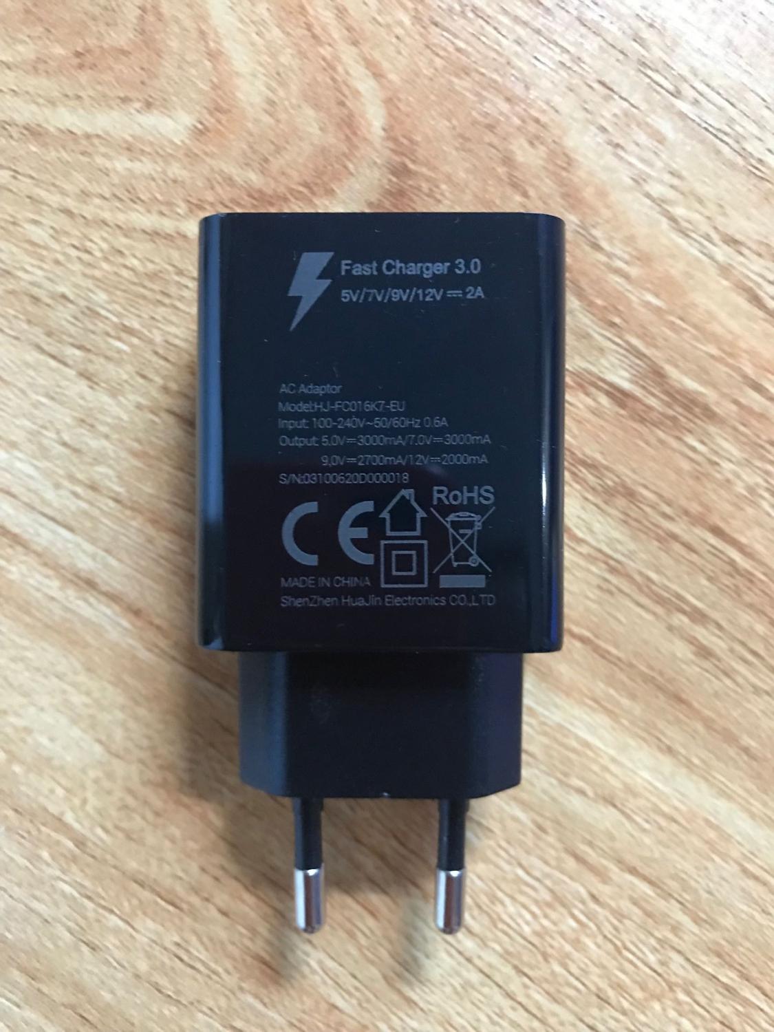 Original Doogee BL12000 adaptador AC rápida 3,0 cargador de viaje Adaptador de enchufe de la UE + USB Cable de datos de línea 5V 7V 9V 12V 2A