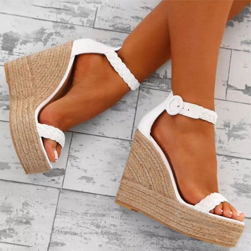 Vrouw Zomer Sexy Wedge Sandalen Platform Dames Hoge Hakken Schoenen Vrouwen Mode Stro Gesp Open Teen Casual Vrouwelijke Schoenen