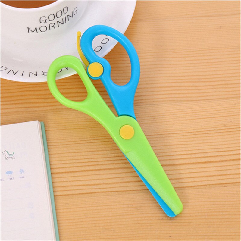 137mm Colored Plastic Mini Safe Scissors Kindergarten Kids Cutting Tool School Home Supplies Children Paper Scissor Student: Green Blue