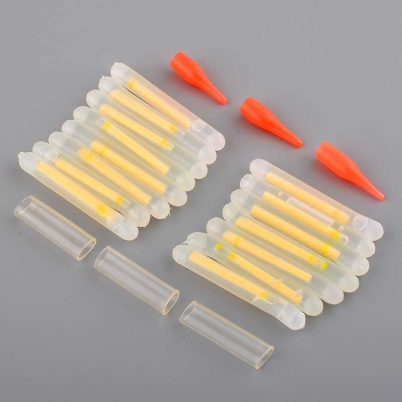 Nieuw 15 Pcs Mini 4.5X36 Mm Glow Vissen Vis Tl Lightstick Licht Nacht Float Rod Lichten Dark Sticks