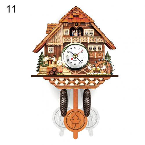 Antieke houten koekoeksklok met vogelklok, klok, wekker, huisdecoratie, overdag, alarm: 11