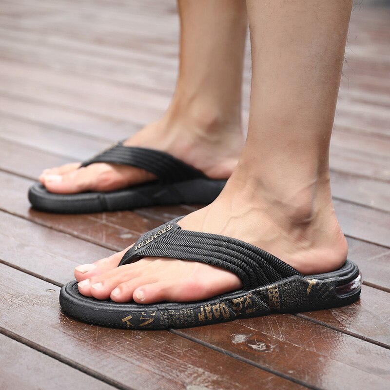 Chinelos masculinos de borracha, chinelos estilo simples, respiráveis, secagem rápida, praia, sapatos casuais para casa