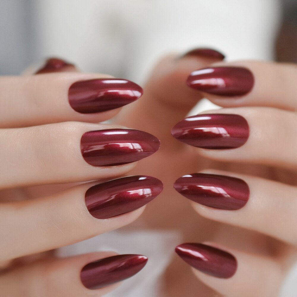 Faux ongles en forme de pâquerettes, à pression mixte, couverture complète, en amande moyenne, joli, mignon, acrylique, motifs originaux, fournitures, 28 pièces: L5134