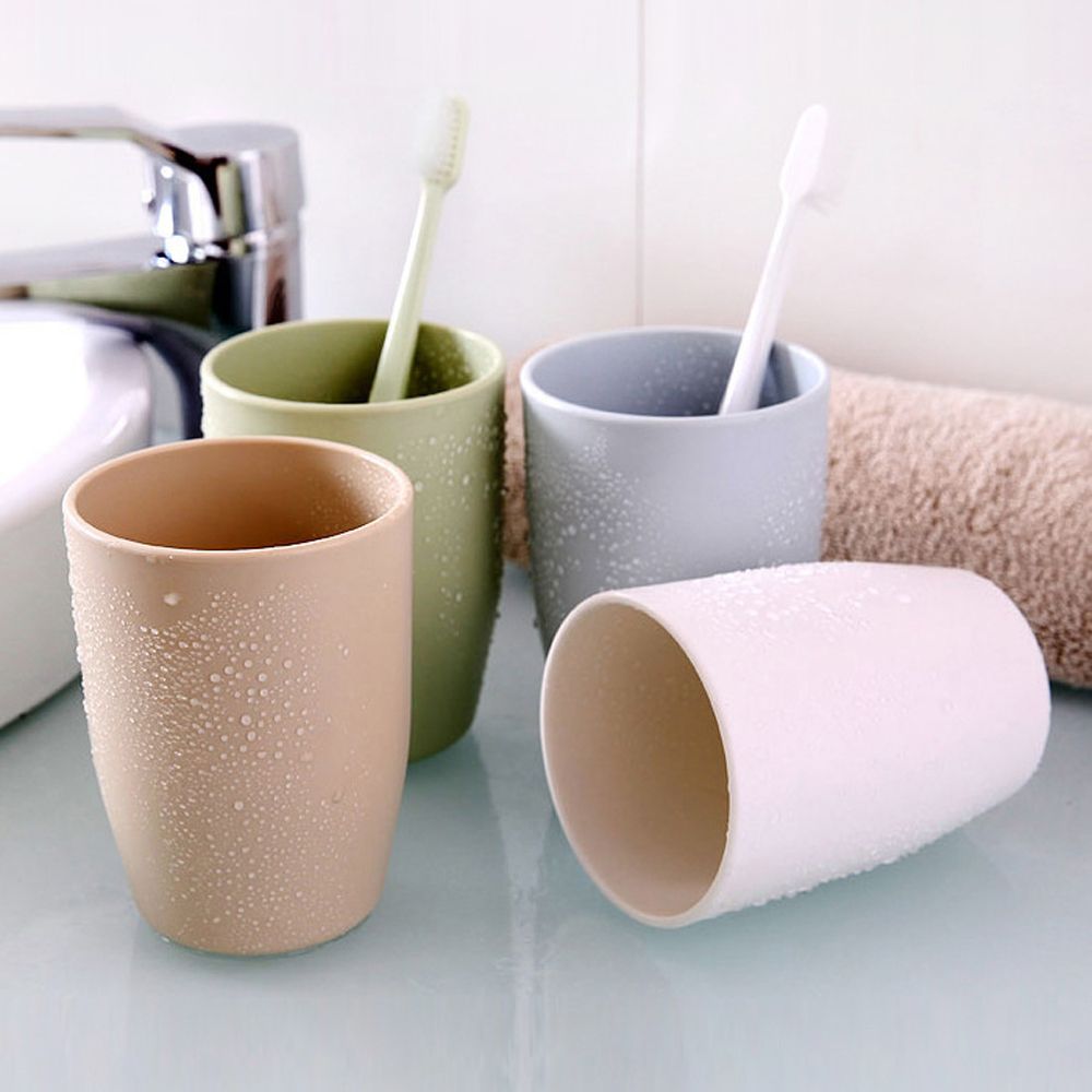 Solid Color Brushing Toothpaste Cup Toothbrush Holder Cup Plastic Cartoon Travel Bathroom Pendant Home Decoration