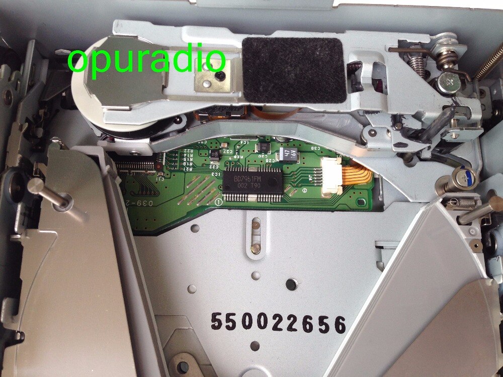 Clarion 6-Disc CD changer mechanism without MP3 for Nissan 350Z Subaru car audio radio tuner sound system