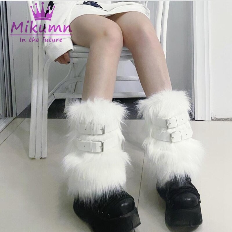 Harajuku giapponese ragazze inverno moda donna scaldamuscoli pelosi calzini Y2K PU fibbia in metallo coprigambe caldi chic Streetwear