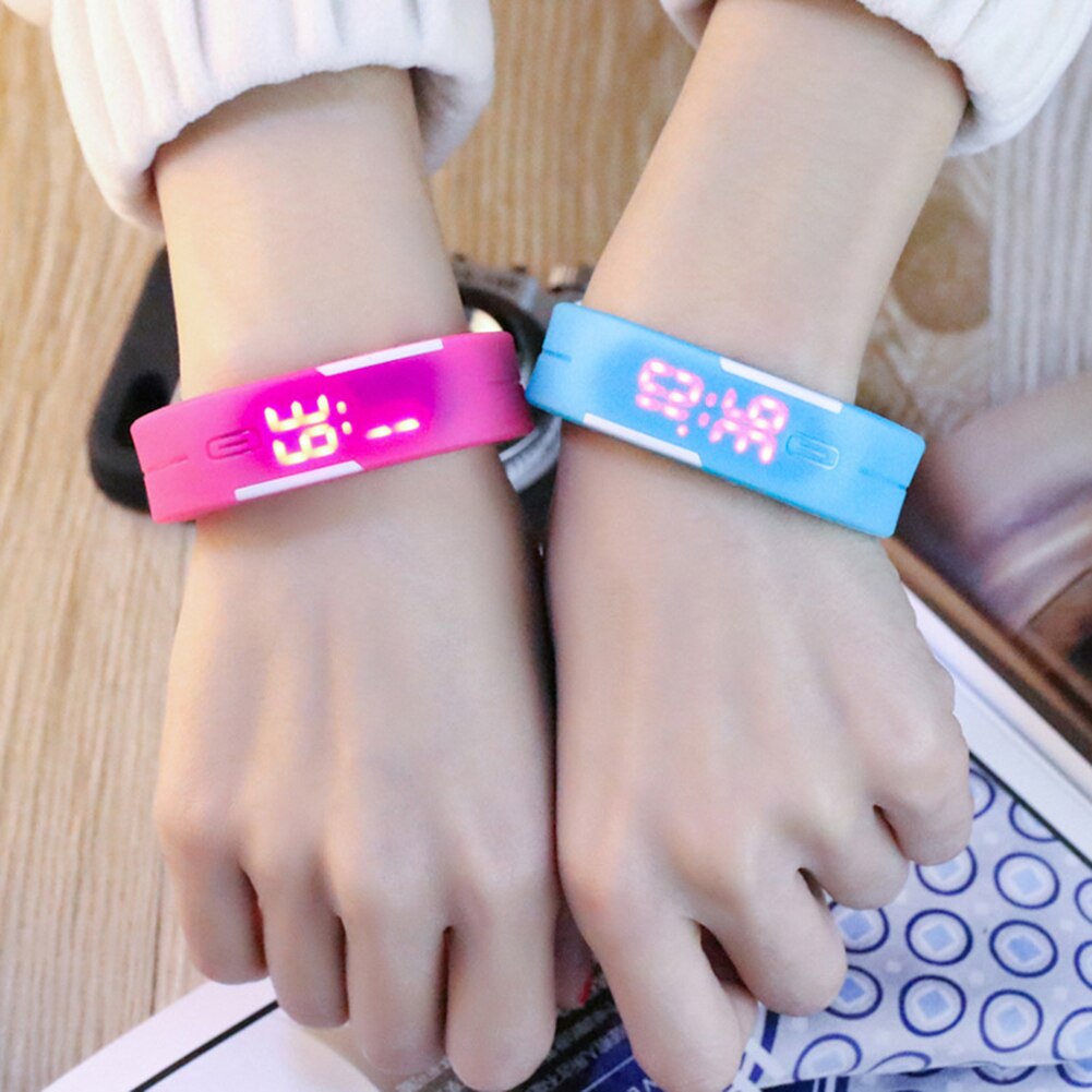Touchscreen siliconen mini lichtgevende elektronische paar polshorloge armband horloge voor geliefden kerst