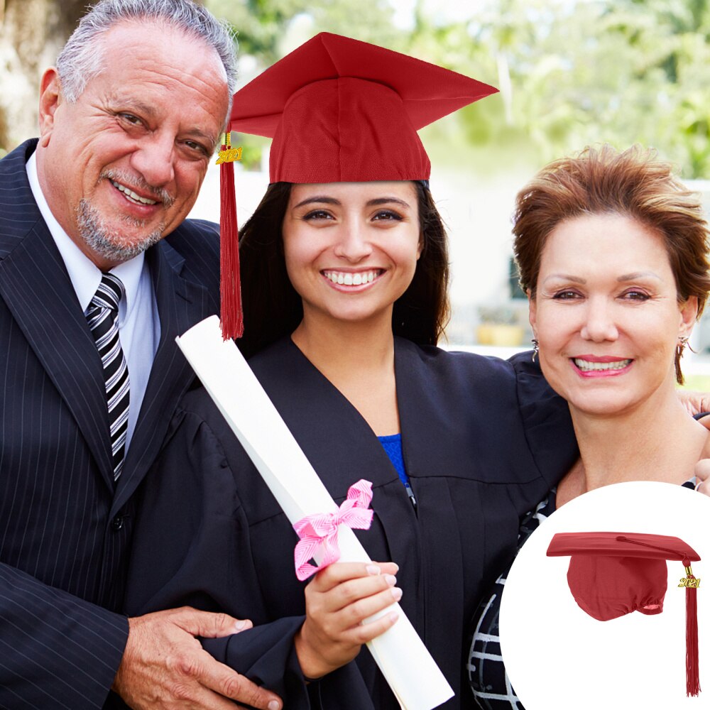 1 Pc Practical Graduation Cap Meaningful Bachelor Hat Headgear (Free Size): Winr red