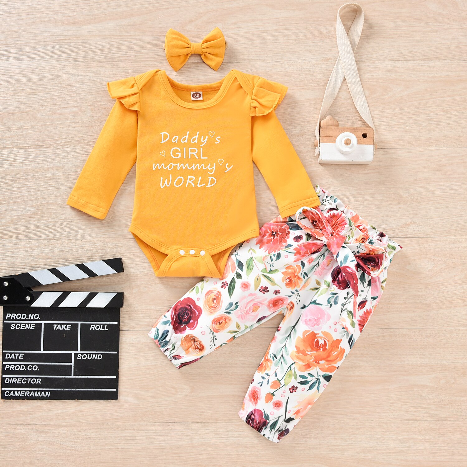 3 -teiliges herbst-Baby-mädchen-einstellen: strampler mit buchstabenmuster, oberteil, geblümter Schlauch, stirnband, lässiges baumwoll-Outfit